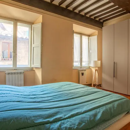 Apartament Vista Unica Con Parquet - Centro *