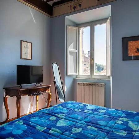 Vista Unica Con Parquet - Centro * سيينا